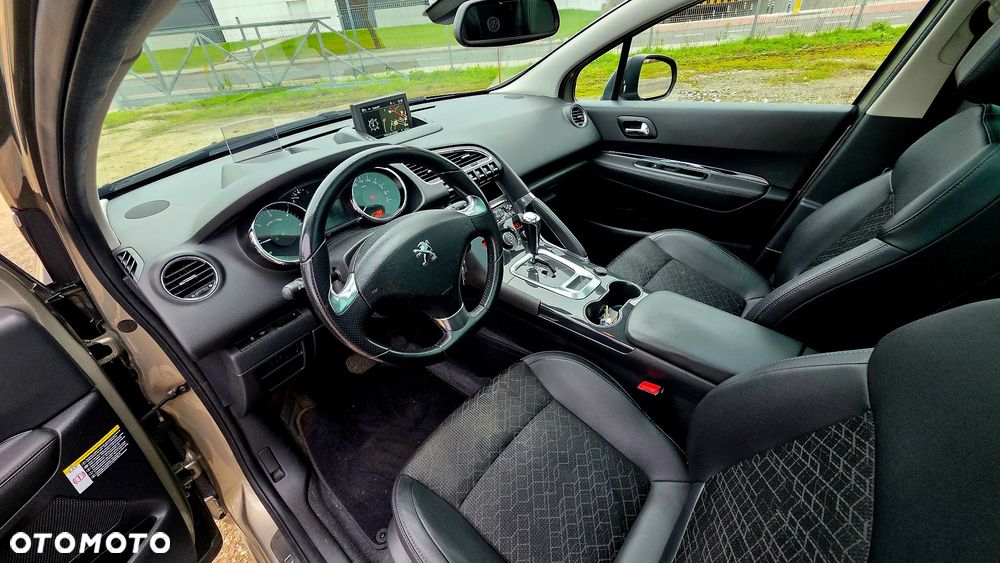 Peugeot 3008 2.0 HDi Allure - 9