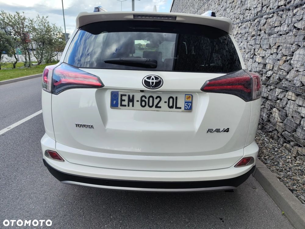 Toyota RAV4 2.0 D-4D Prestige 4x2 - 15