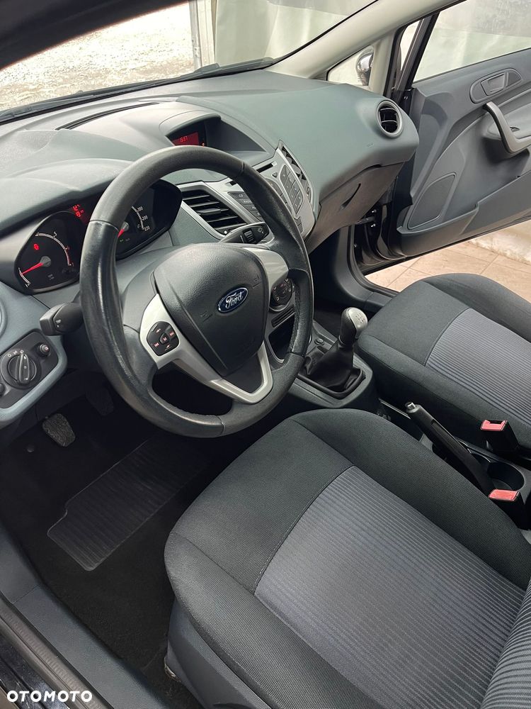 Ford Fiesta 1.4 Gold X - 34