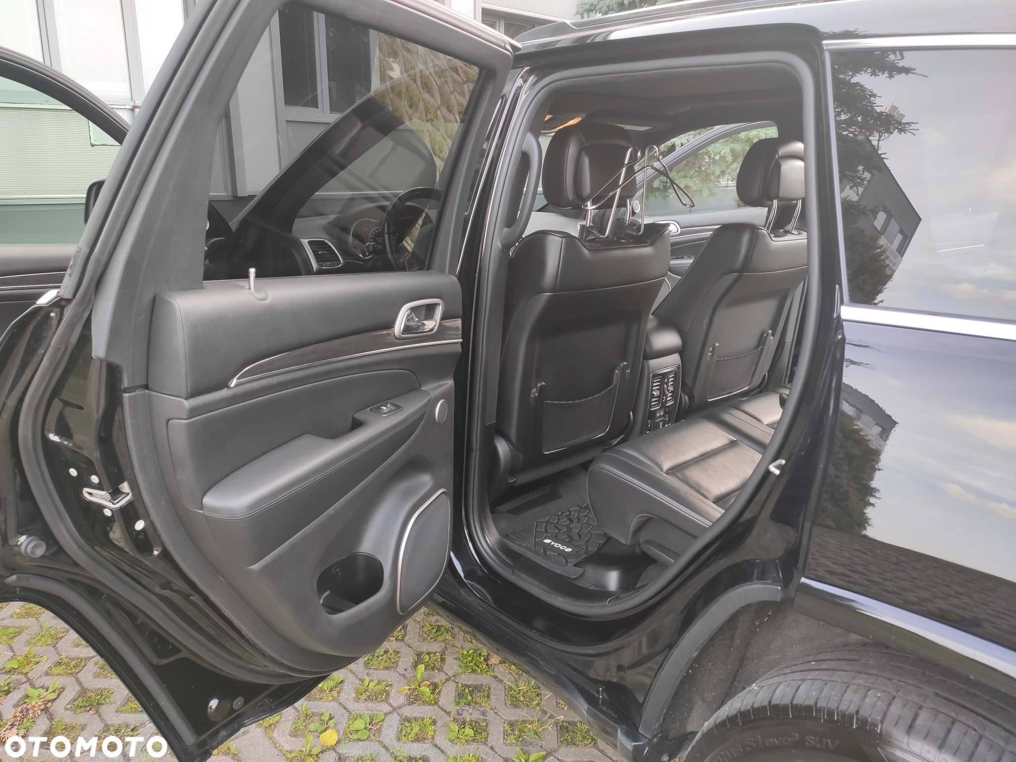Jeep Grand Cherokee 5.7 V8 Overland - 17