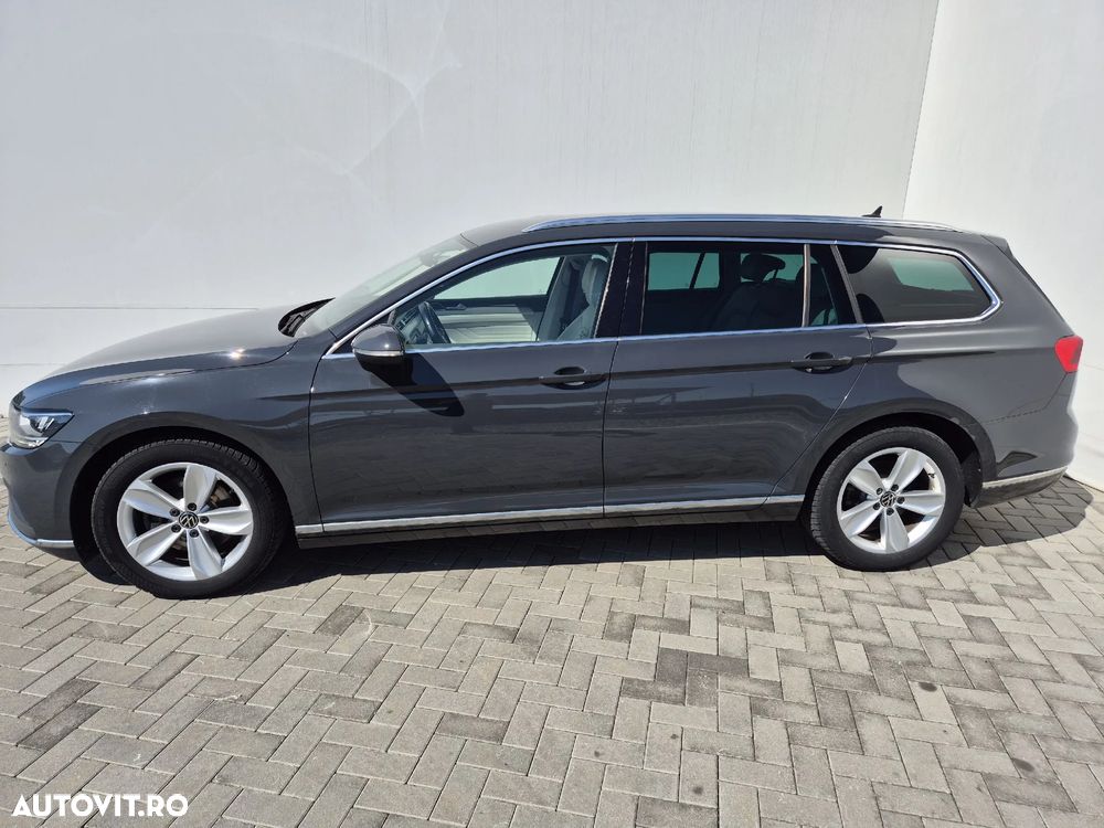 Volkswagen Passat 2.0 TDI DSG 4Mot Highline - 2