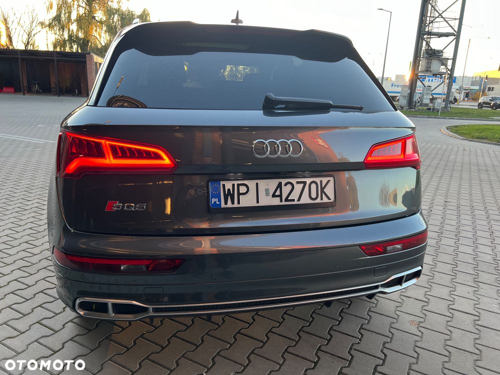 Audi SQ5 - 11