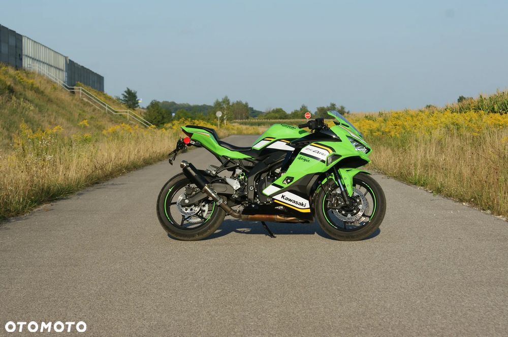 Kawasaki Ninja 400 - 2