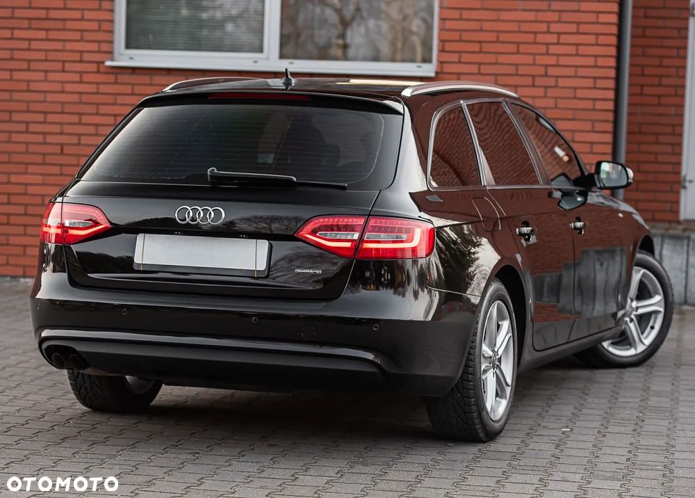 Audi A4 Avant 2.0 TDI ultra S tronic sport - 12