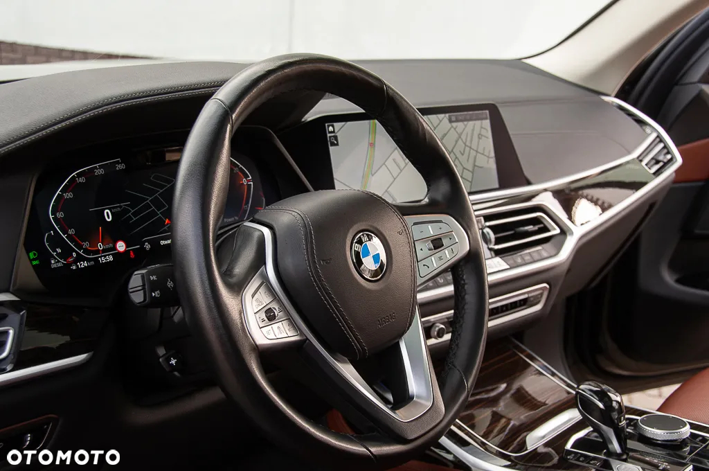 BMW X7 - 17