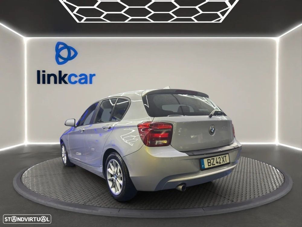 BMW 120 d Sport Line - 7