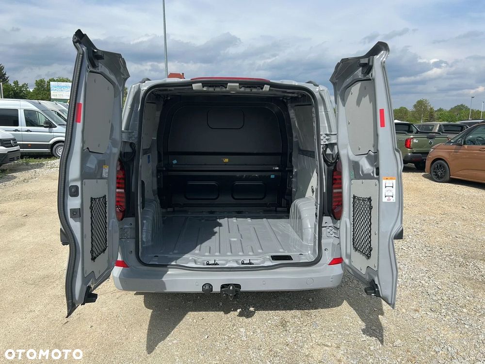 Volkswagen TransporterT7FurgonPLUS4MOTION6-cioosobL2AUTOMAT20TDI150KMro3500mm - 10