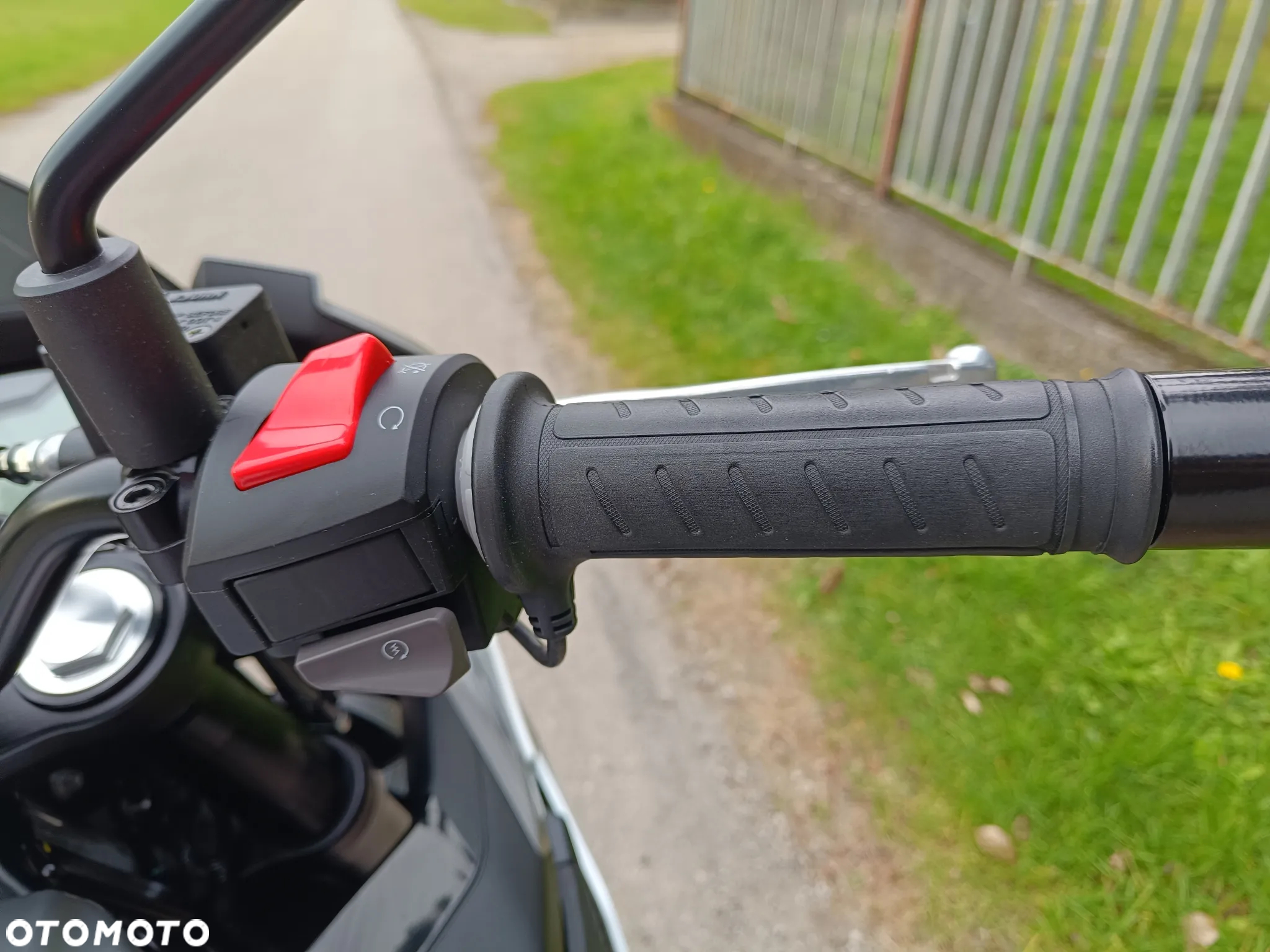 Aprilia Tuono - 19