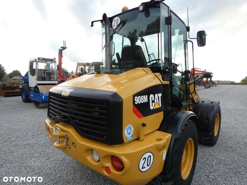 Caterpillar CAT 908M z Niemiec / Tylko 2.855mtg serwisowany / - 29