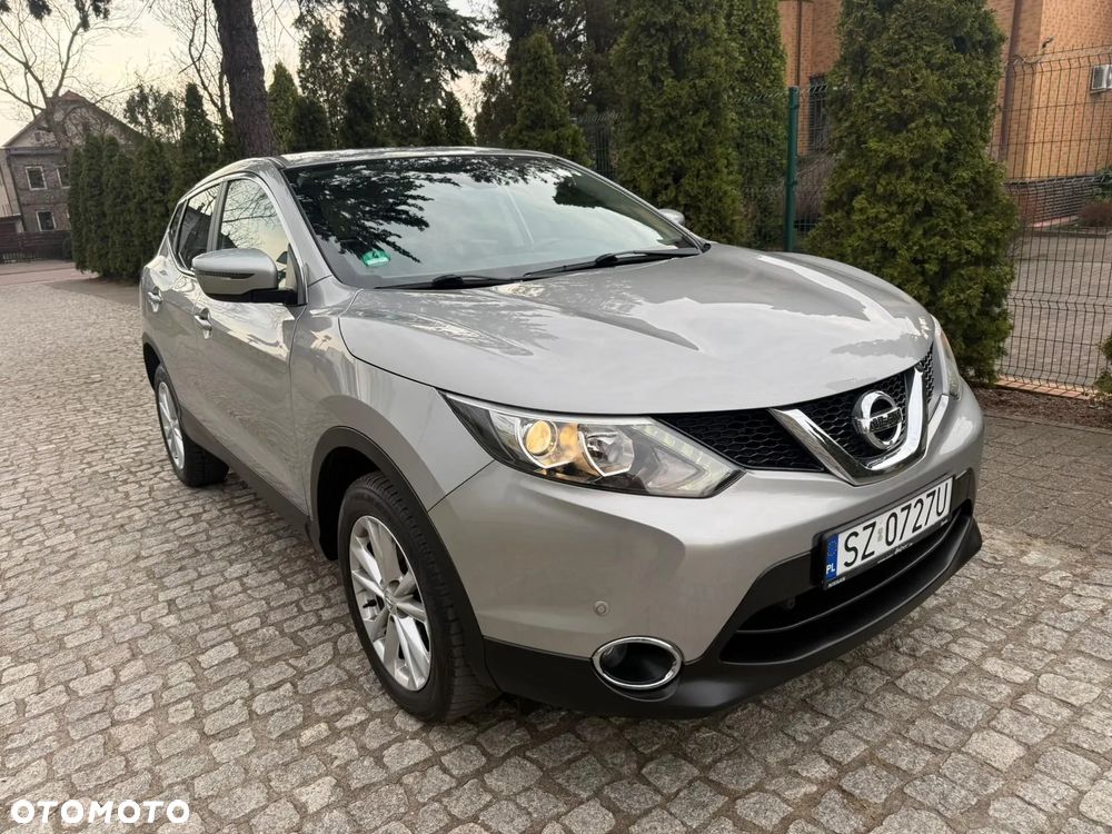 Nissan Qashqai 1.2 DIG-T N-Connecta EU6 - 4