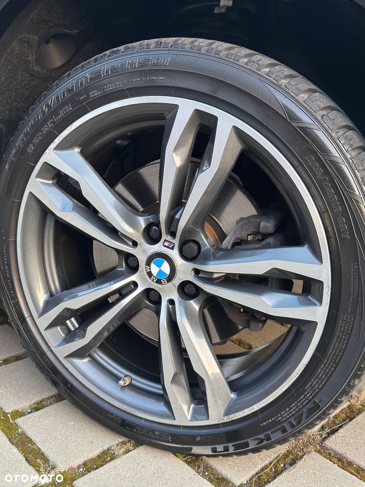 BMW X1 - 11