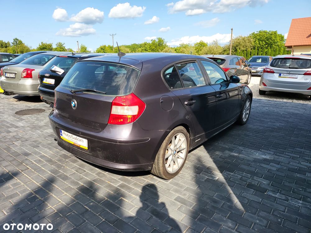 Volkswagen Jetta - 11