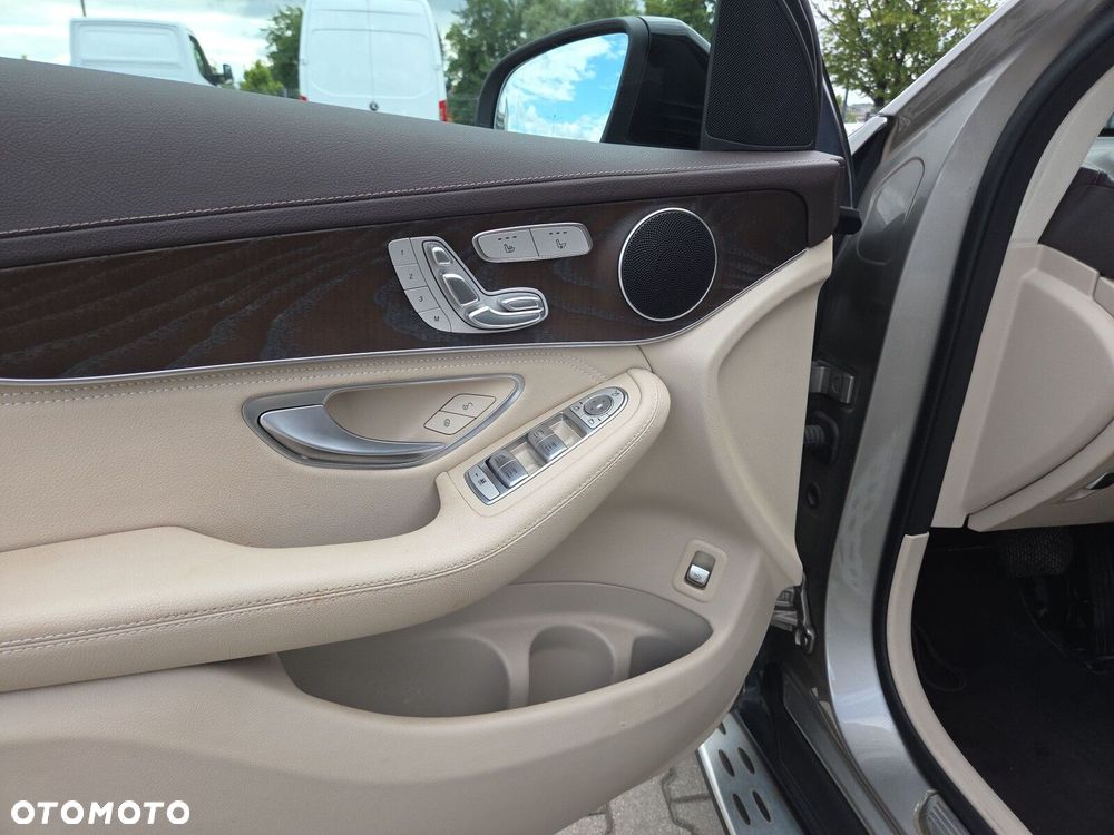 Mercedes-Benz GLC 200 4-Matic - 12