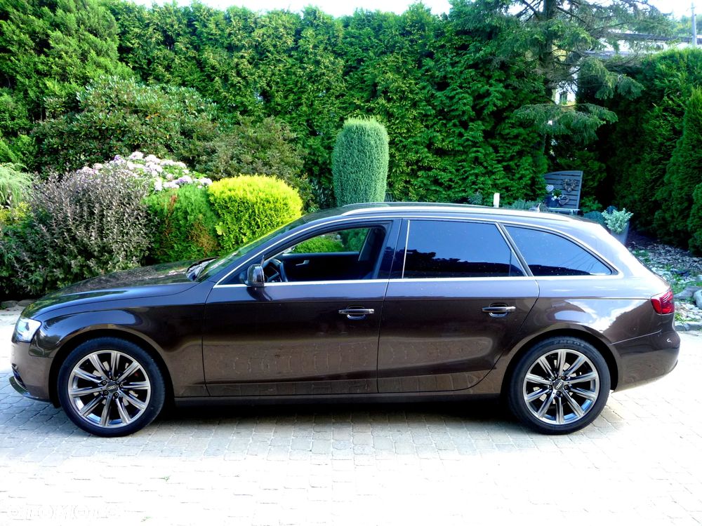 Audi A4 Avant - 33