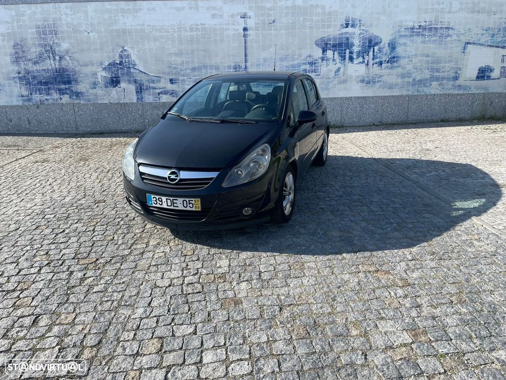 Opel Corsa 1.2 Cosmo - 1