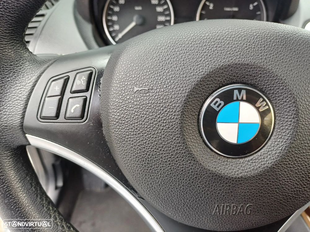 BMW 118 i Exclusive - 22