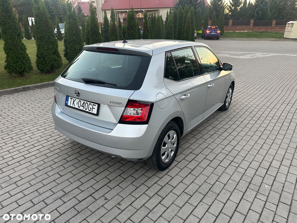 Skoda Fabia - 5