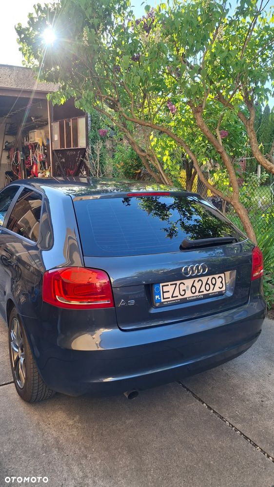 Audi A3 3-drzwiowe 1.6 Ambiente - 9