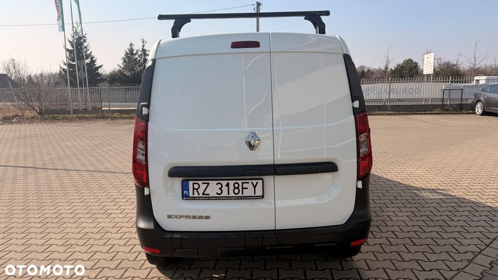 Renault Express - 6