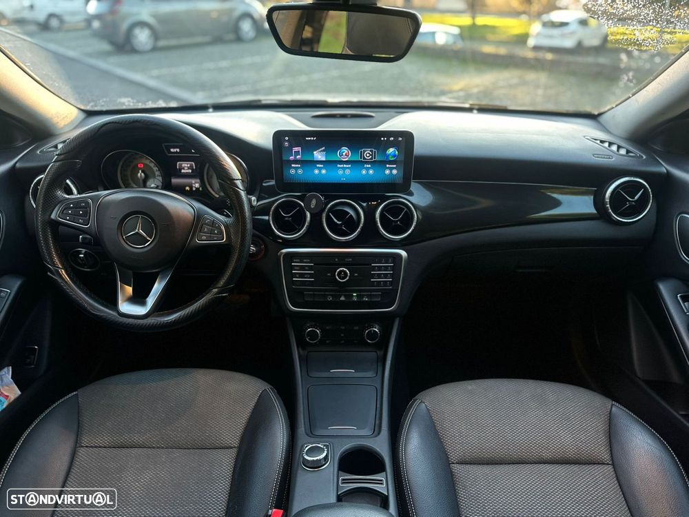Mercedes-Benz CLA 180 CDI AMG Line Aut. - 32