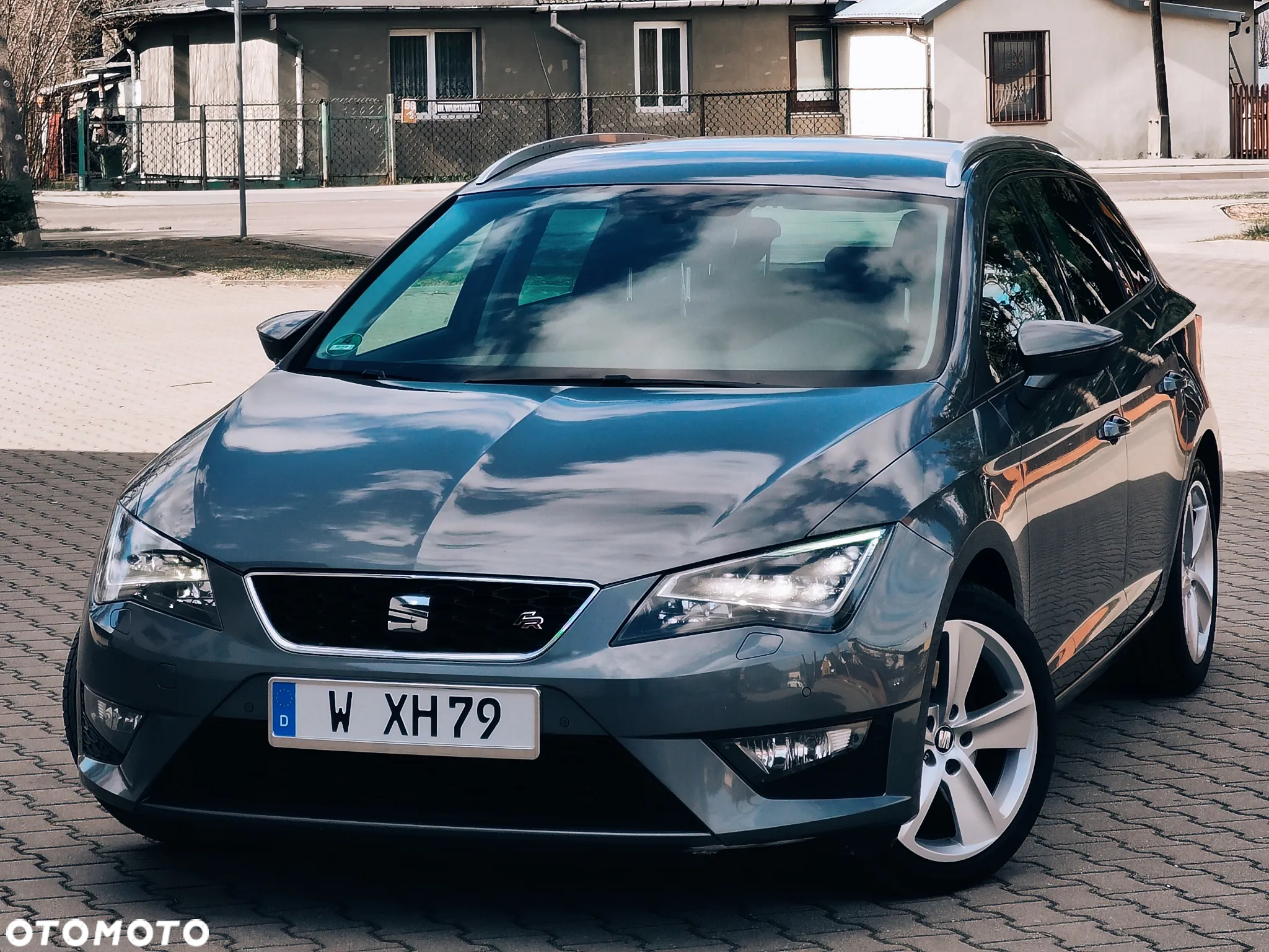 Seat Leon 2.0 TDI DPF DSG FR - 9