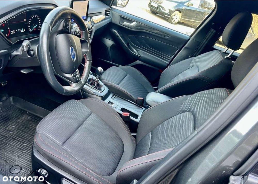 Ford Focus 2.0 EcoBlue ST-Line - 8