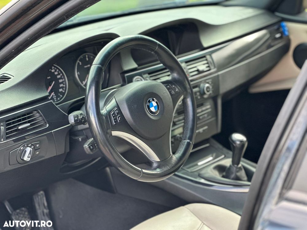 BMW Seria 3 316d - 26