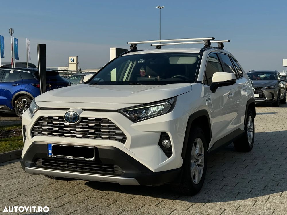Toyota RAV4 - 3