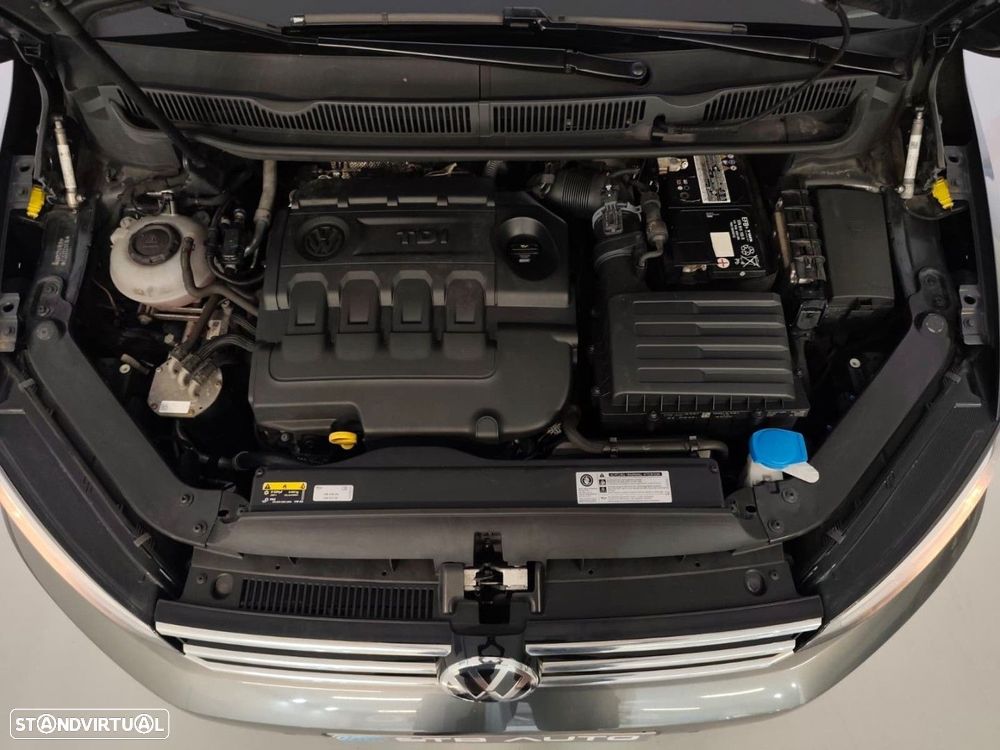 VW Touran 1.6 TDI Highline - 36