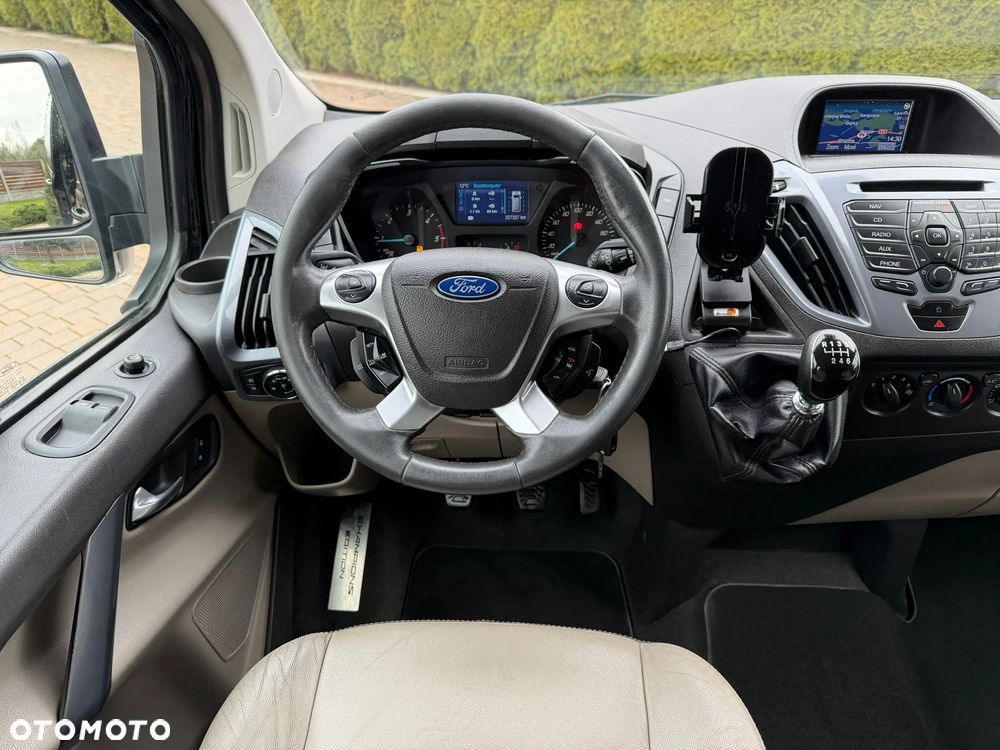 Ford TRANSIT CUSTOM - 8