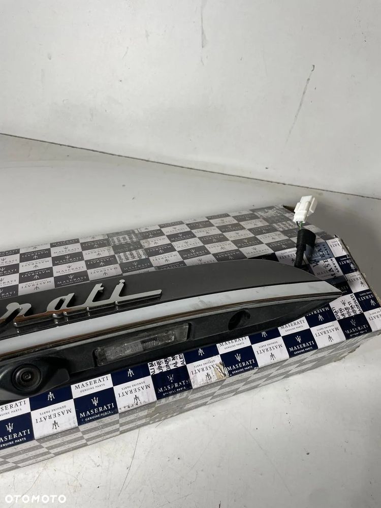 LISTWA BLENDA KLAPY TYŁ MASERATI GHIBLI KAMERA MAS24916 - 5