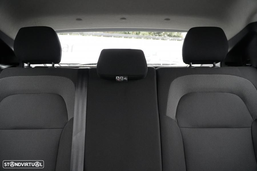 Dacia Sandero 1.0 SCe Essential - 17