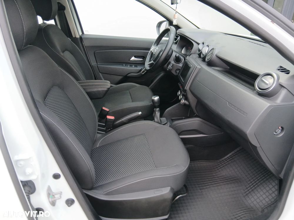 Dacia Duster 1.6 SCe Prestige jante 16" - 6
