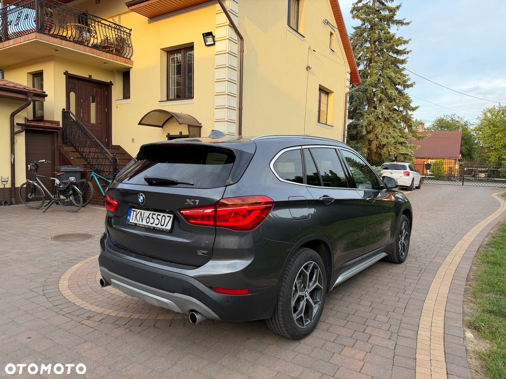BMW X1 xDrive25d Advantage - 17