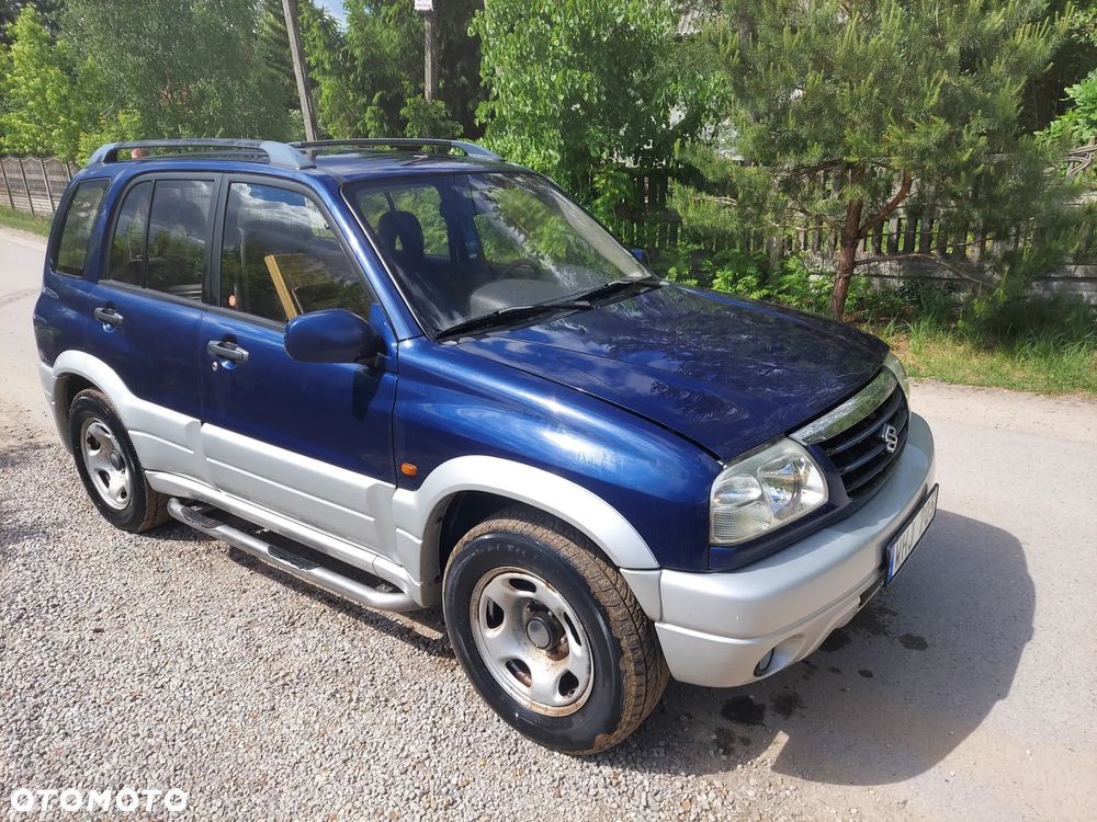 Suzuki Grand Vitara 2.0 - 1