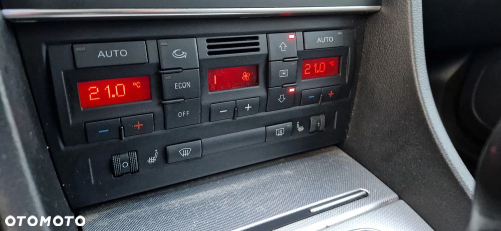 Audi A4 Avant 2.0 T FSI quattro - 17