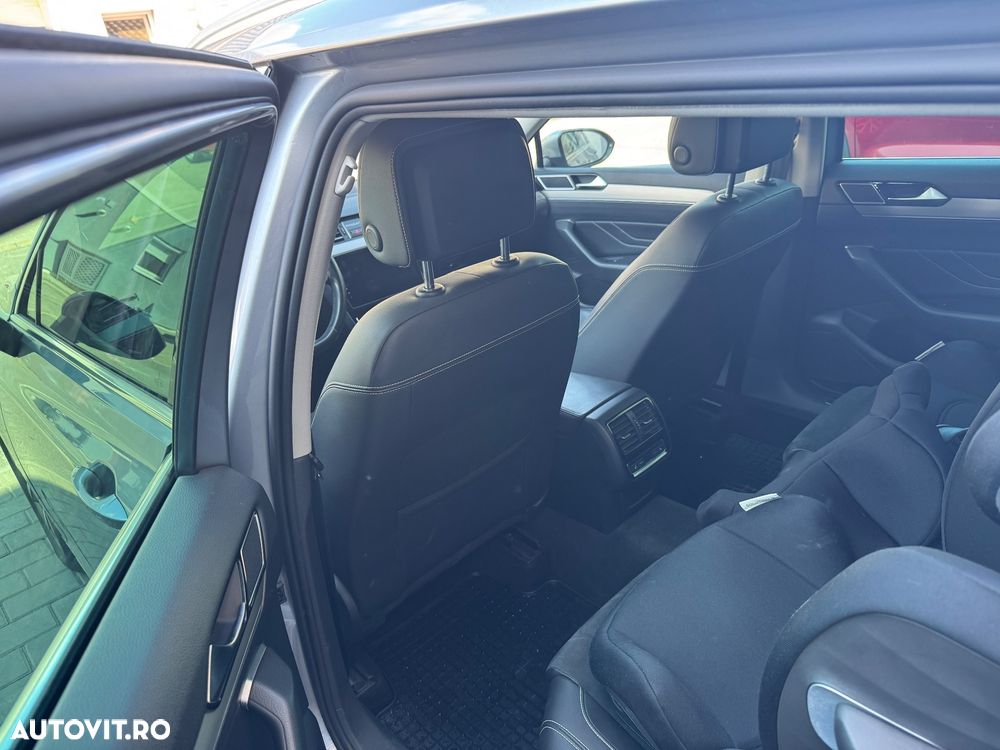 Volkswagen Passat 2.0 TDI DSG Highline - 5