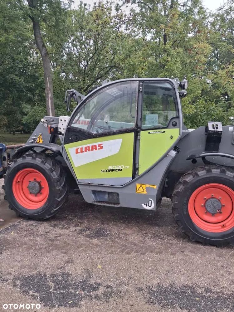 Claas Scorpion 6030 - 4
