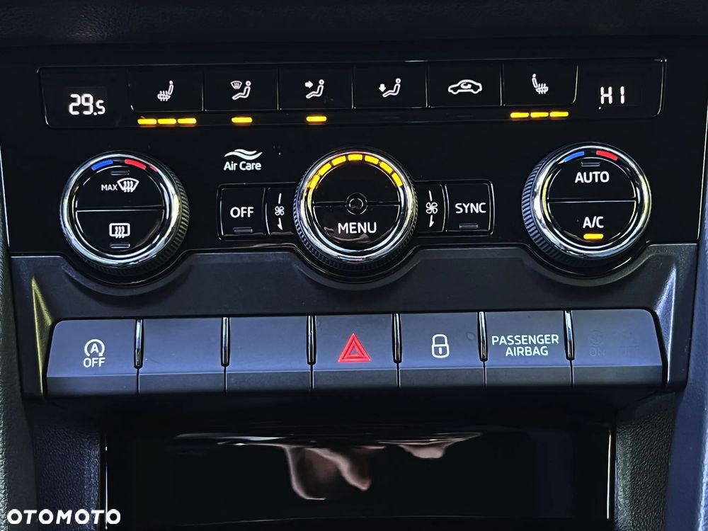 Skoda Karoq 1.5 TSI ACT 4x2 Sportline DSG - 31