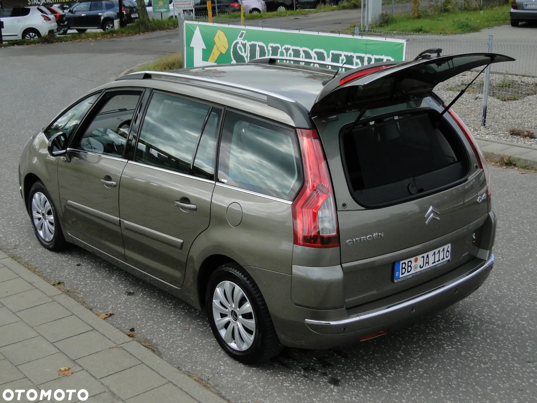 Citroën C4 Grand Picasso 2.0 HDi Impress Exclusive - 4