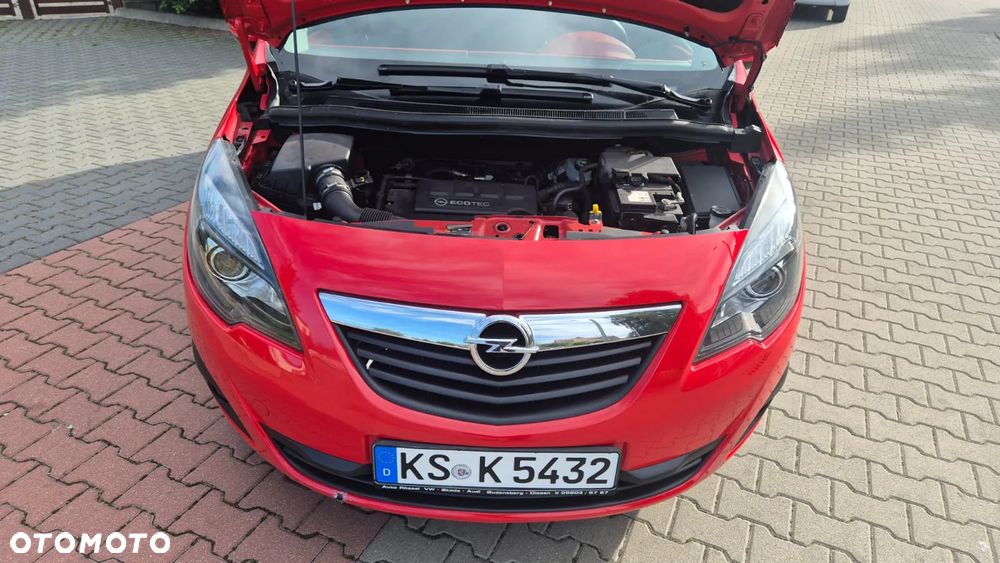 Opel Meriva ver-1-4-t-design-edition - 17