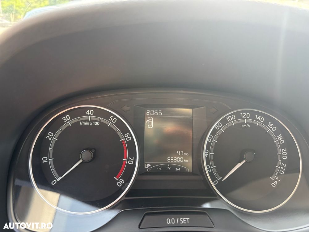 Skoda Fabia 1.0 TSI Ambition - 10