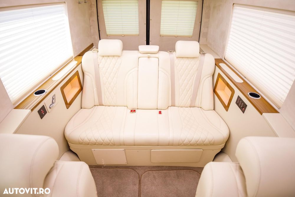Mercedes-Benz sprinter - 24