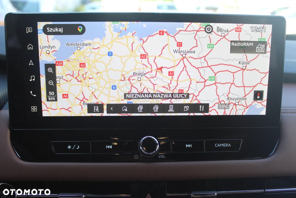 Mitsubishi Outlander Instyle Plus - 16