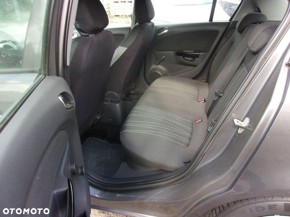 Opel Corsa - 20