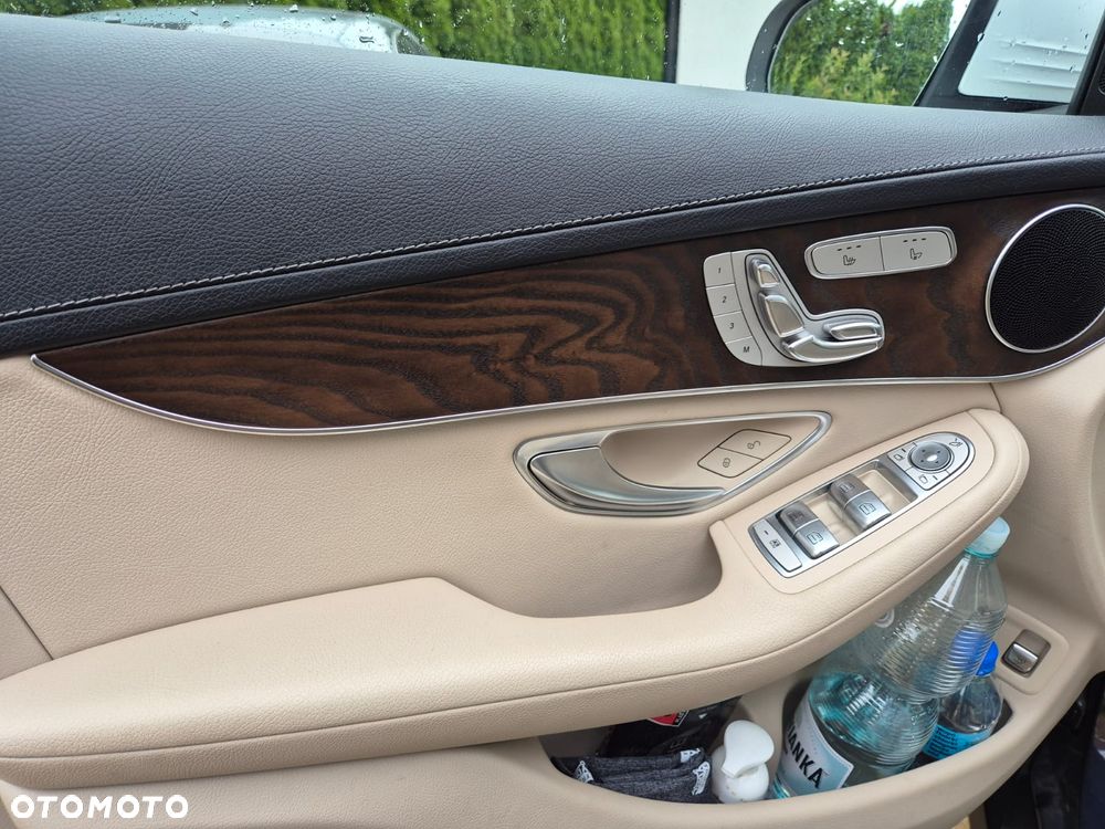 Mercedes-Benz GLC - 9