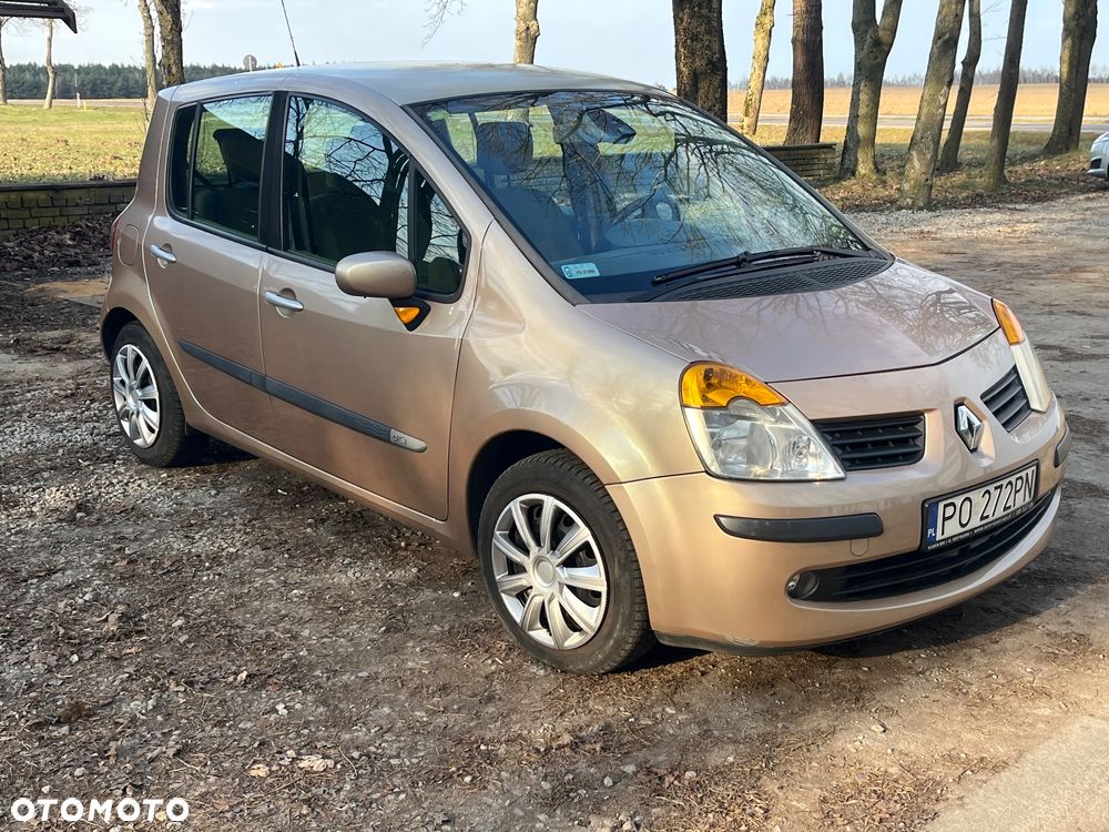 Renault Modus 1.5 dCi Dynamique - 1