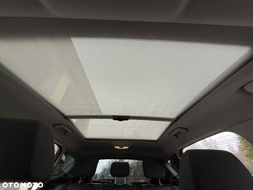 Ford Kuga 2.0 TDCi 4x4 Trend - 3