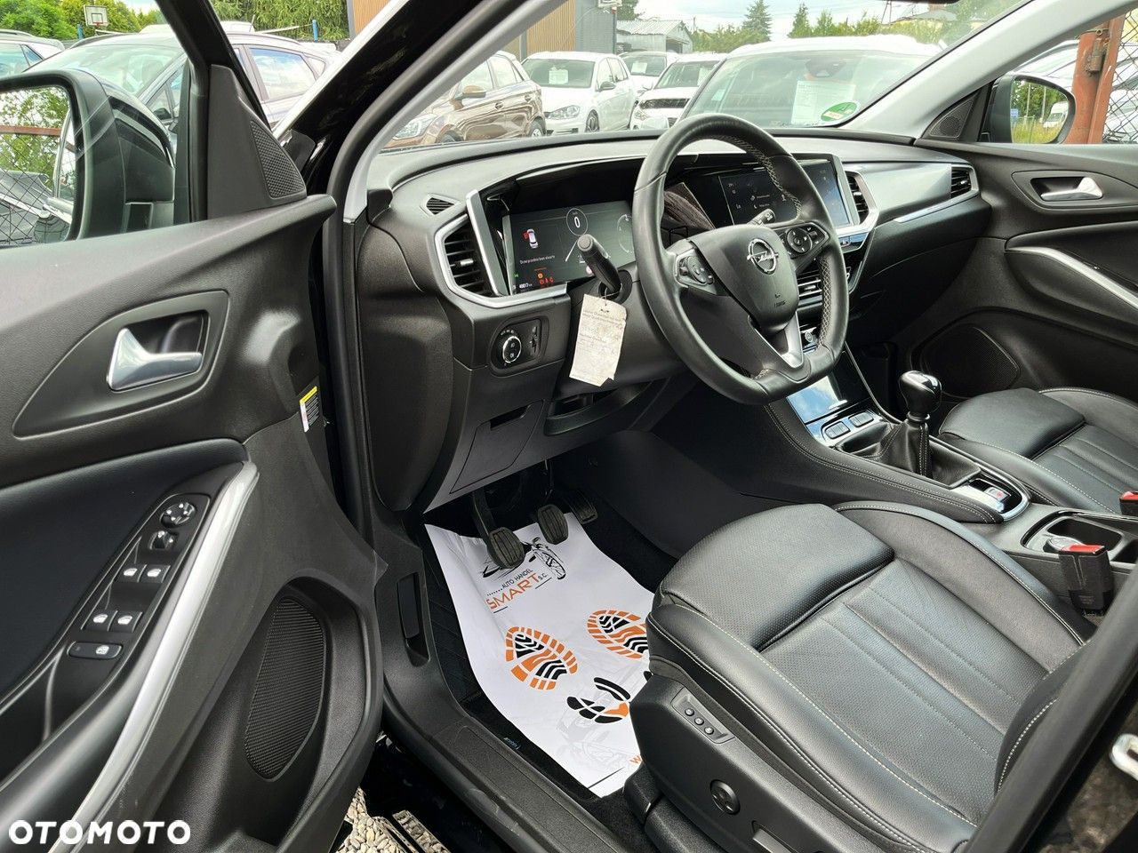 Opel Grandland 1.2 DI Business Edition - 8