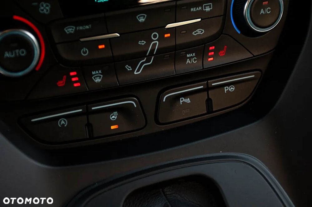 Ford C-MAX 1.5 EcoBoost Start-Stop-System Titanium - 25